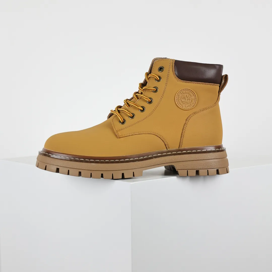 Copywriting price 💰620 Core recommendation Good price Timberland Timberland outdoor high-top casual rhubarb boots series #Guangdong Dachang quality Original box original packaging Fashion trend matching The fabric is made of Italian top-grade frosted fine-grained cowhide with anti-odor and anti-corrosion genuine leather latex insoles. The outsole and hardware are all made from OEM raw materials. The same as the original Goodyear never-open glue process. Good products do not kill pigs. Exclusive launch on the entire network. The quality is unquestionable. The full set of official website unified packaging Give you a perfect wearing experience. High-quality and durable. A must-have for stylish men. Specially designed to treat those who are not handsome. High-quality and first-class foot feel. Specially designed for cold protection and outdoor use this winter. Casual matching for daily use. Size: 38 39 40 41 42 43 44 (leather shoe size)